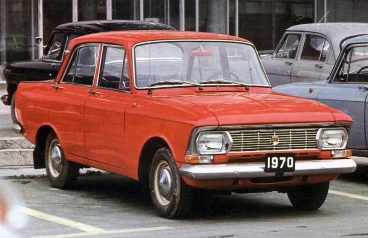 Автомобиль Москвич